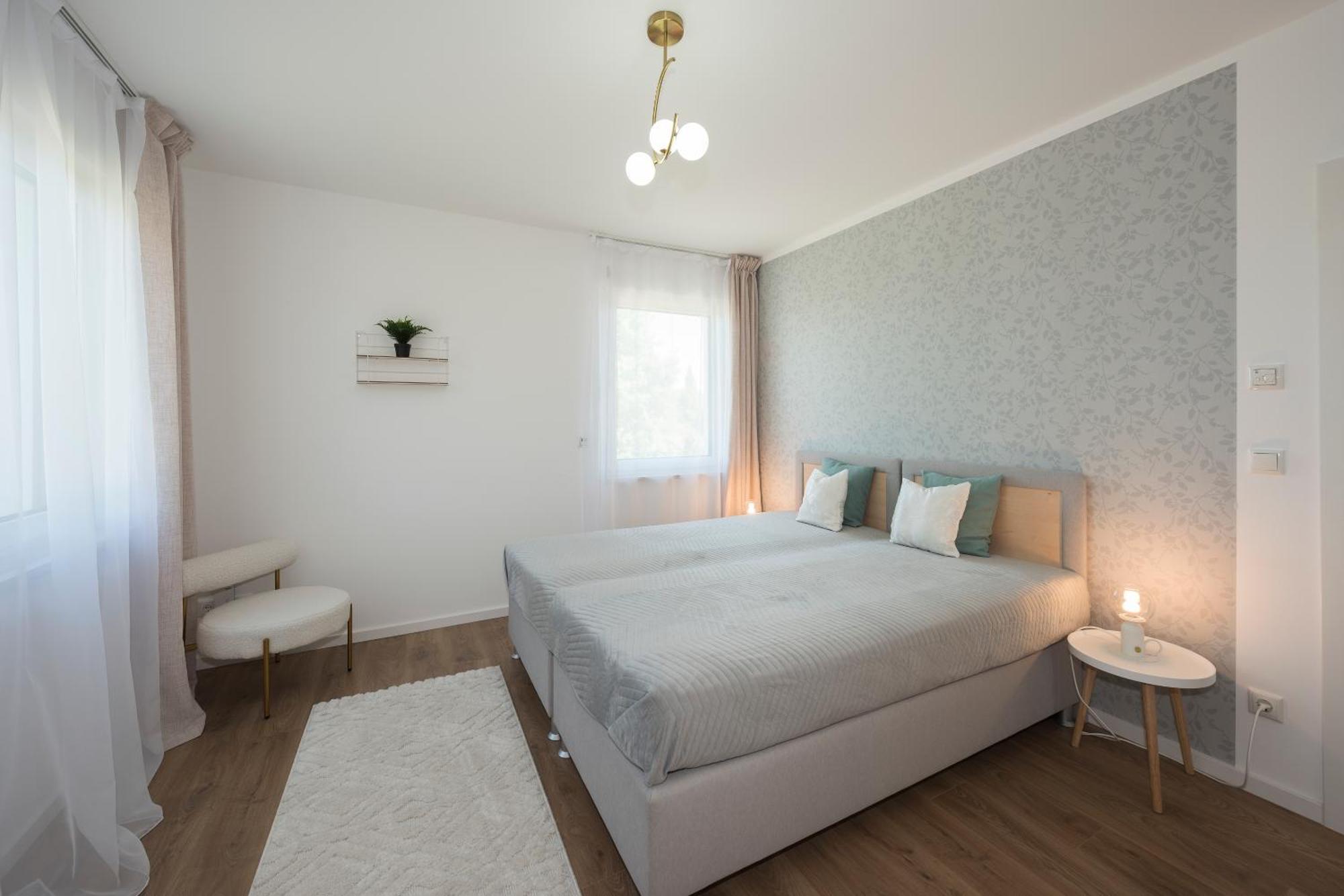 Bohnapartments Haus Zocheblick - 2 Kostenlose Parkplaetze - Sehr Ruhig - 4 Schlafzimmer - Neubau - Vollausstattung - Wlan Hoppegarten Esterno foto